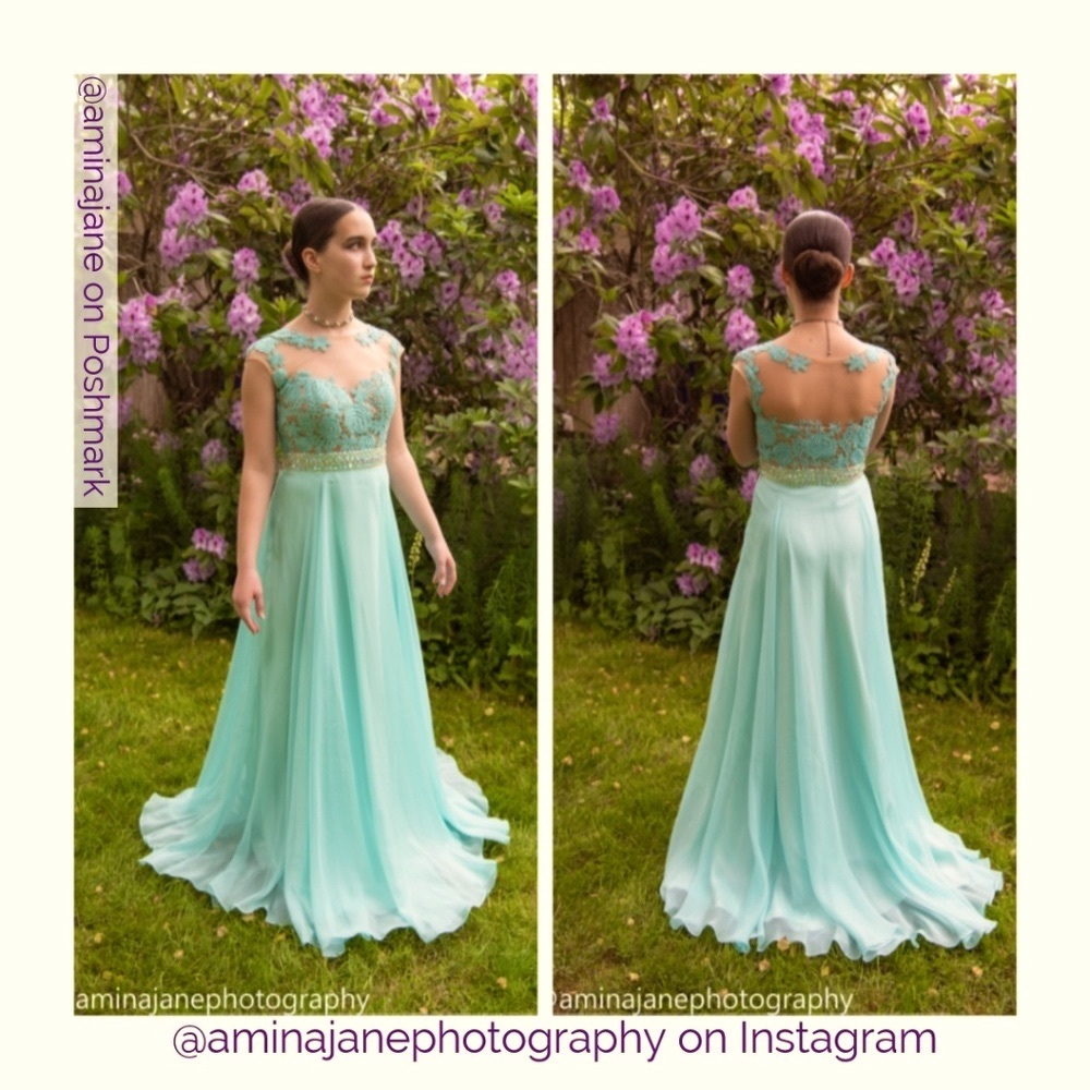 PROM OR EVENT DRESS๐ฟDAVE AND JOHNNY ๐ฟ Aqua - Picture 4 of 5